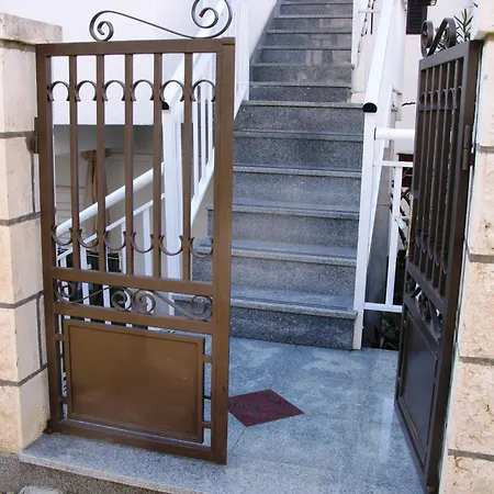 Apartments Desa Petric Hvar Town Pokoj fotografie