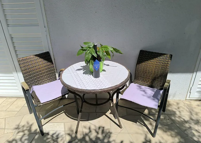 Apartments Desa Petric